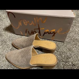 New Crown Vintage Mules